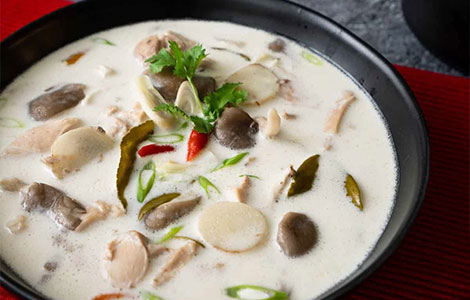 Tom Kha